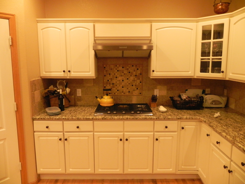 Kitchen After, Cooktop Wall